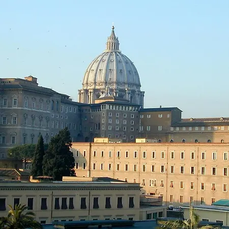 Vatican Vista 아파트